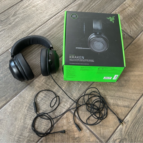 Razor Kraken multi-platform wired gaming headset | Black - Picture 3 of 13